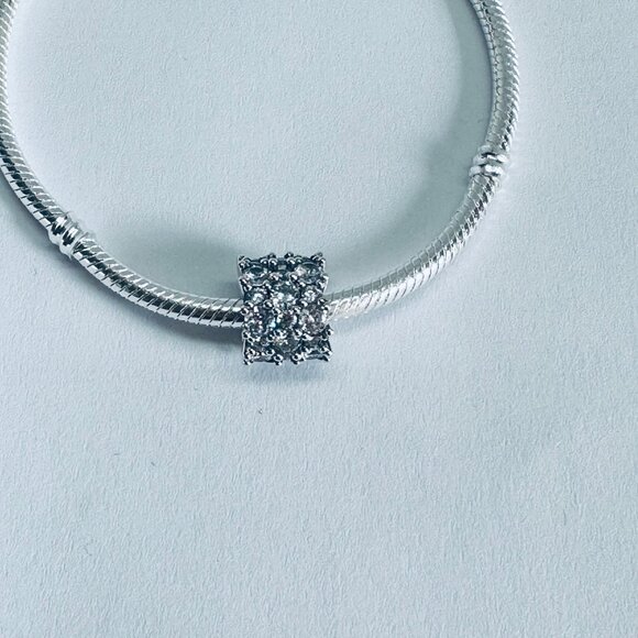 NEW Authentic Pandora Silver CLEAR Sparkle Charm / Pandora Bracelet - Picture 3 of 6